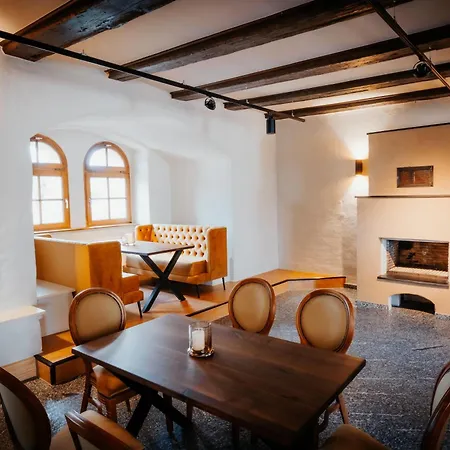 Burg - Kurfuerstlich Flaemisch Hotel Belzig